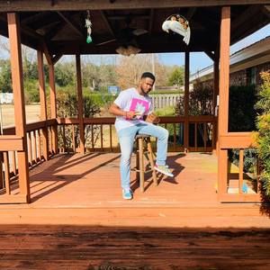 Meet your Posher, Taylor